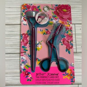 Betsey Johnson perfect lash set